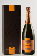 VEUVE CLICQUOT PONSARDIN Vintage Brut Rosé 2004